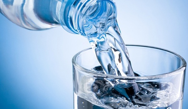 Seberapa Banyak Minum Air Putih Supaya Sehat?