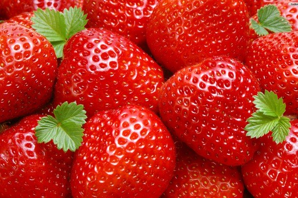 Khasiat dan Manfaat Buah Strawberry